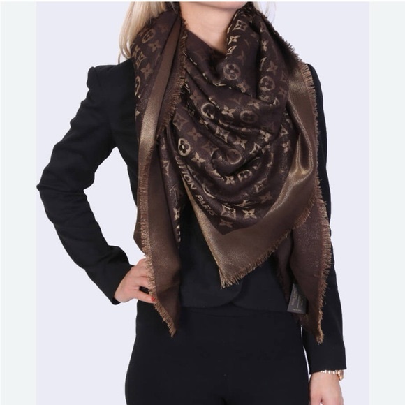Louis Vuitton Monogram Scarf - Picture 2 of 10